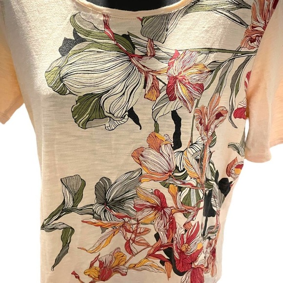 Chicos Peach Foiled Floral T-Shirt Sz M - Picture 3 of 9